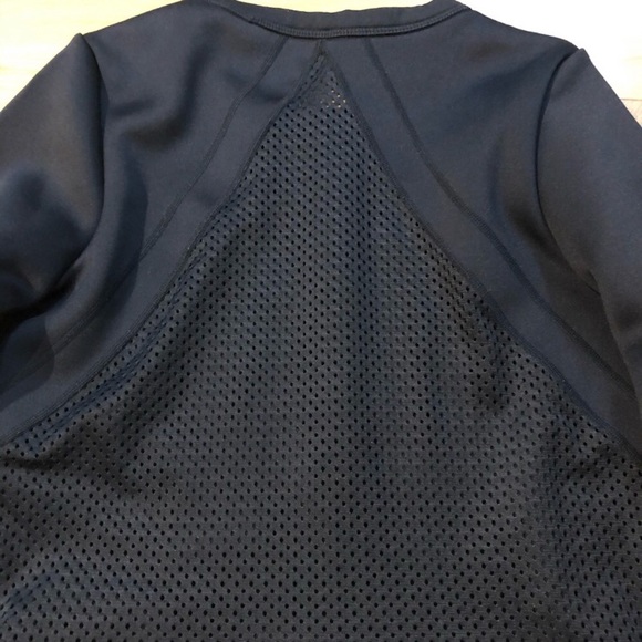 Fabletics Rory Neoprene Sweatshirt - Picture 4 of 8